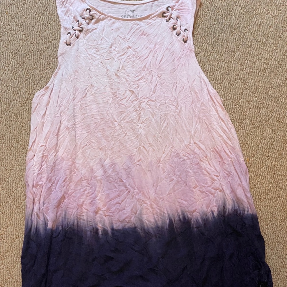 changing color tank top with crossed tops